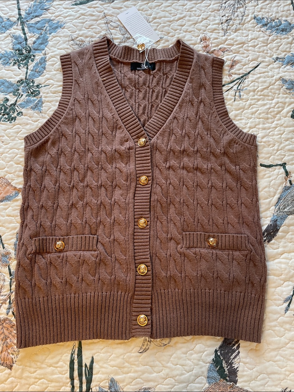 NWT Brown Cable-Knit Sleeveless V Neck Cardigan Vest